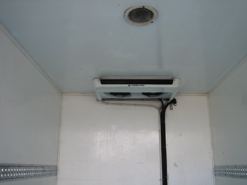 VISTA EQUIPO ISOTERMO FORD TRANSIT 135T350 2.4 TDCI 135CV ISOTERMO