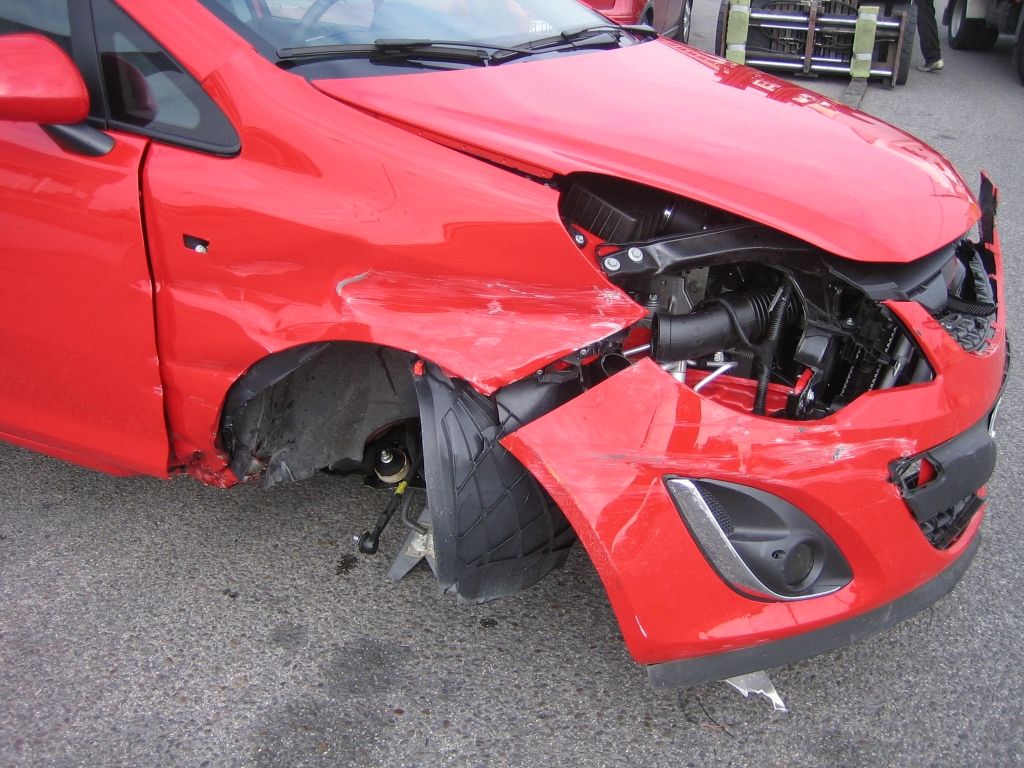 VISTA GOLPE OPEL CORSA 1.3 CDTI 95CV