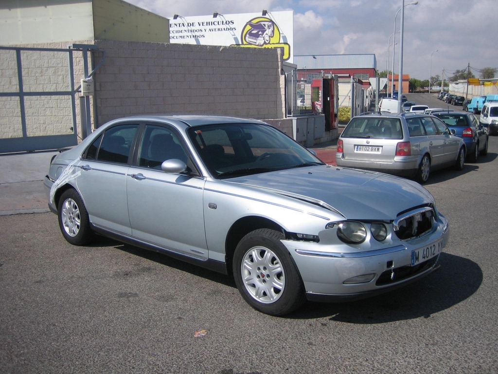 VISTA DELANTERA DERECHA ROVER 75 2.0 CDT 115CV