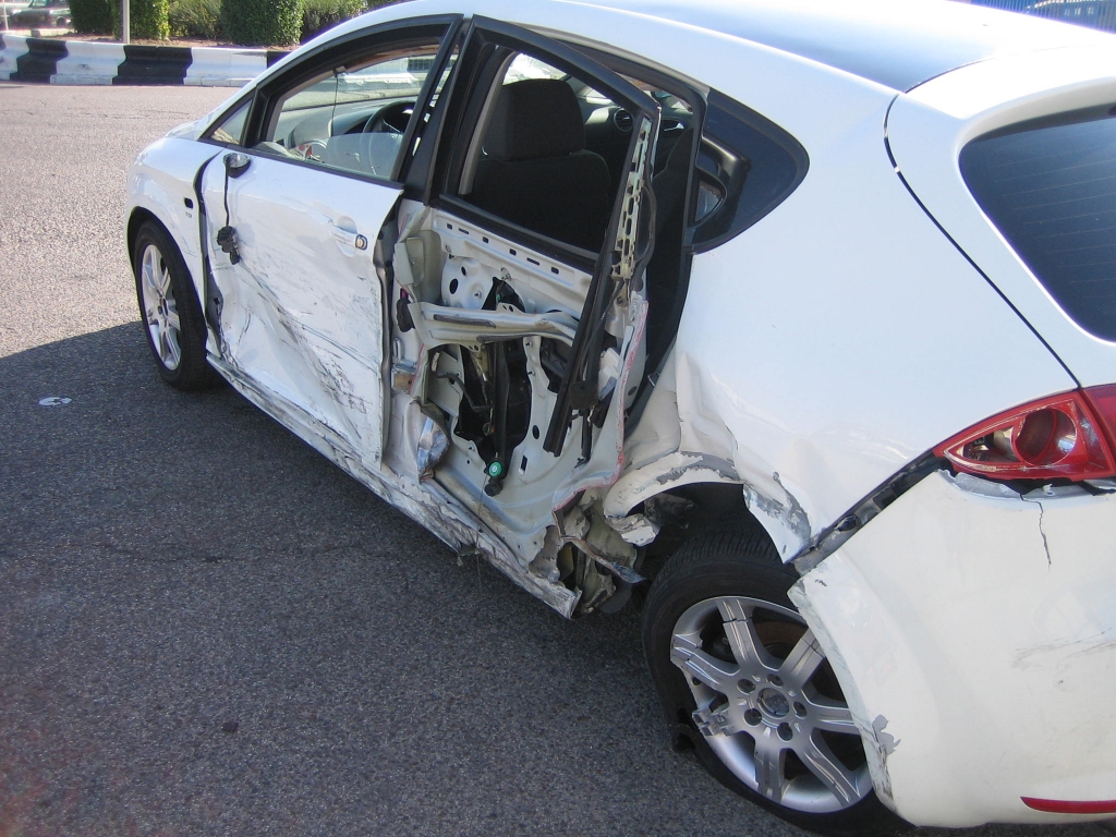 VISTA GOLPE LATERAL IZQUIERDO SEAT LEON 1.9 TDI 140CV