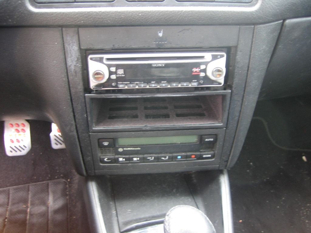 VISTA CLIMA VOLKSWAGEN GOLF 1.9 TDI 110CV