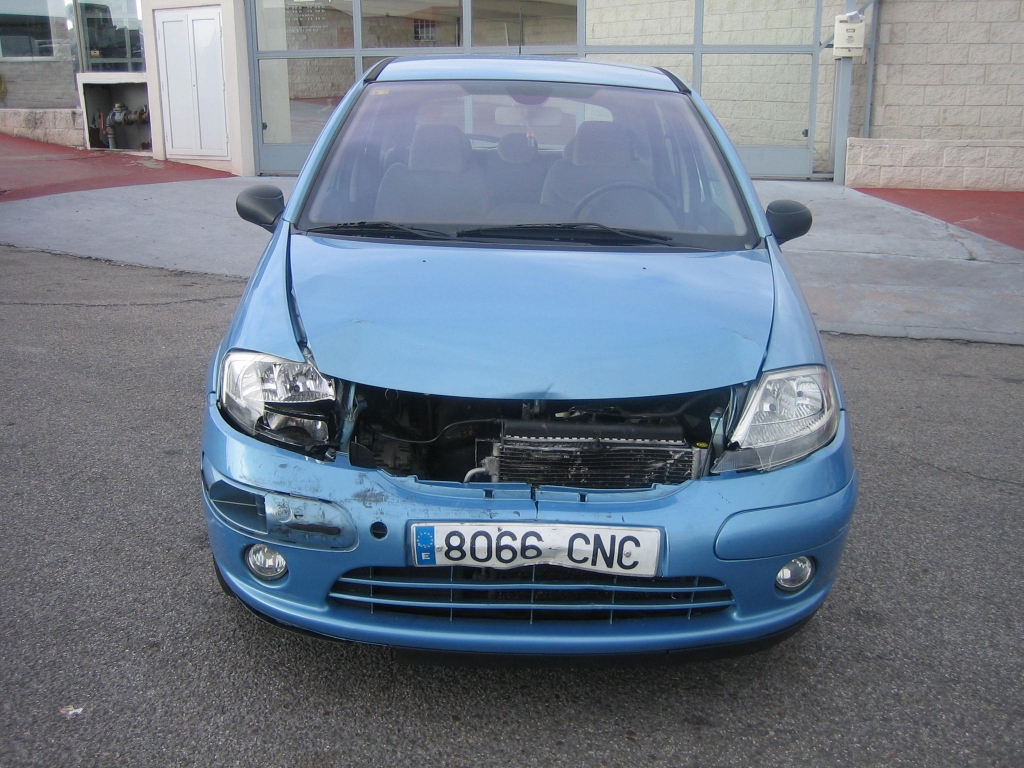 VISTA DELANTERA CITROEN C-3 1.4 HDI 68CV EXCLUSIVE