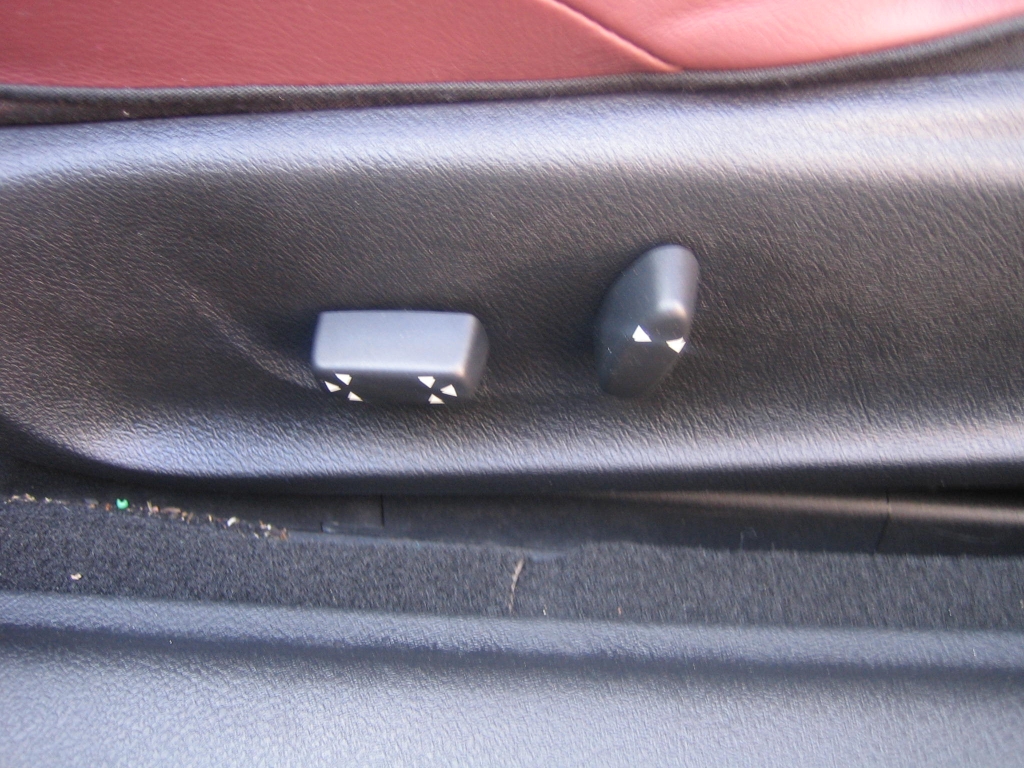 VISTA ASIENTOS ELECTRICOS PEUGEOT 407 COUPE 2.7 204CV AUTOMATICO