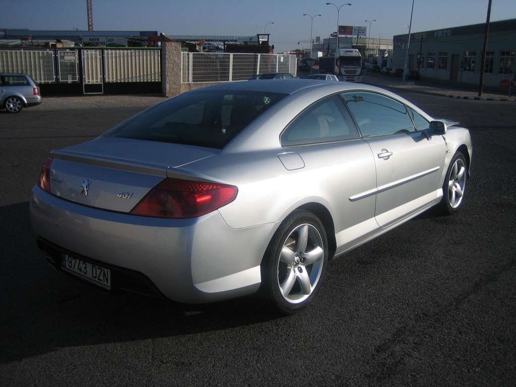 VISTA TRASERA DERECHA PEUGEOT 407 COUPE 2.7 204CV AUTOMATICO