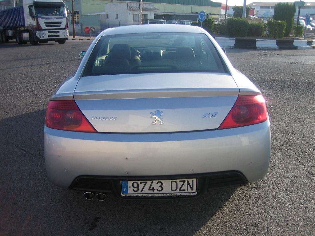 VISTA TRASERA PEUGEOT 407 COUPE 2.7 204CV AUTOMATICO