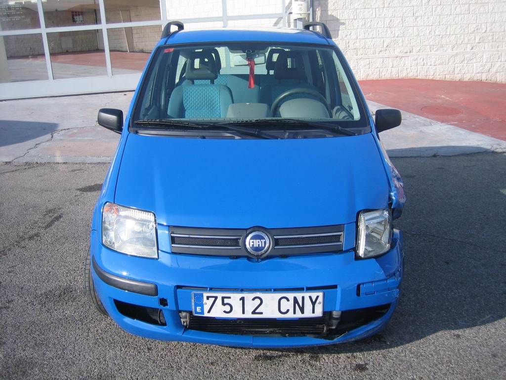 VISTA DELANTERA FIAT PANDA 1.2 60CV GASOLINA