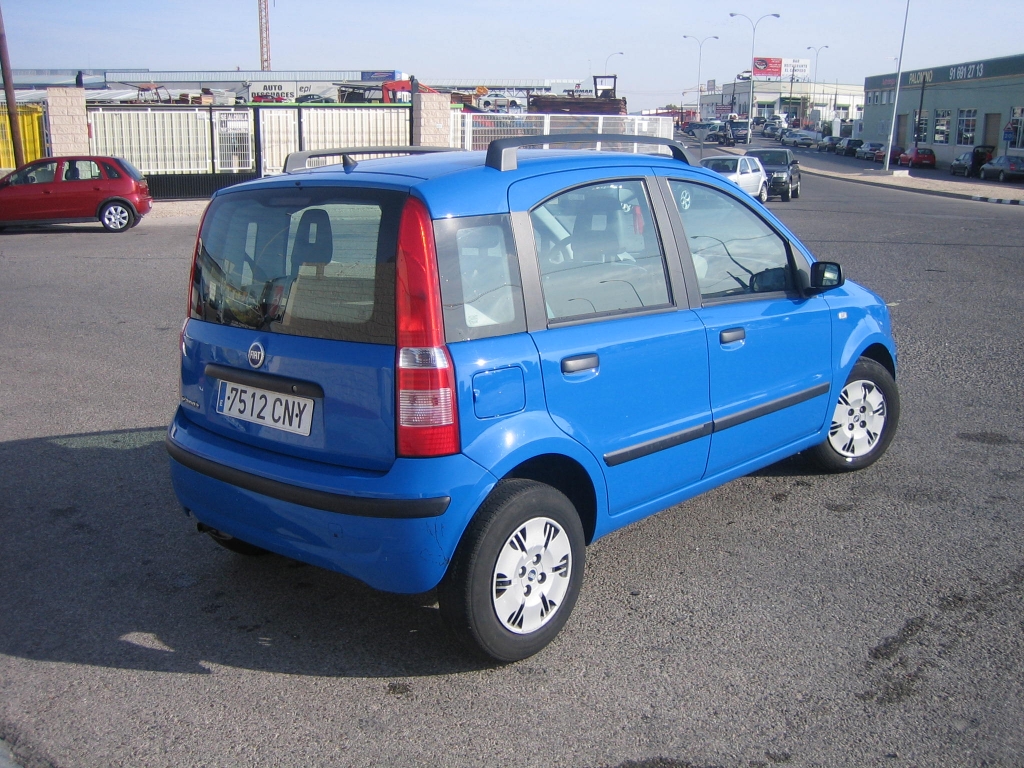 VISTA TRASERA DERECHA FIAT PANDA 1.2 60CV GASOLINA
