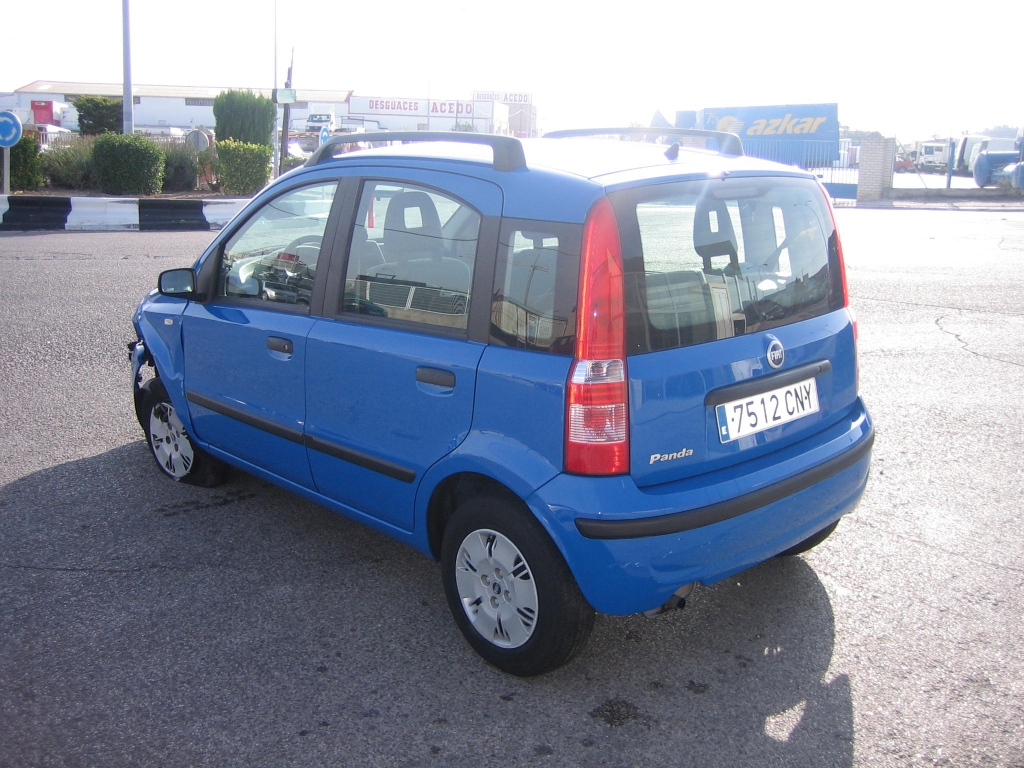 VISTA TRASERA IZQUIERDA FIAT PANDA 1.2 60CV GASOLINA