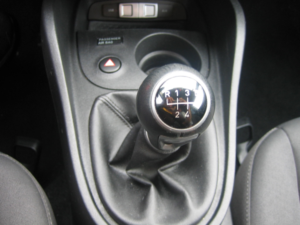 VISTA CAMBIO SEAT LEON COPA STYLE 1.6 TDI 105CV