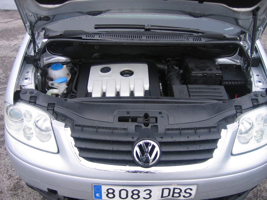 VISTA MOTOR VOLSWAGEN TOURAN 2.0 TDI 140CV DSG