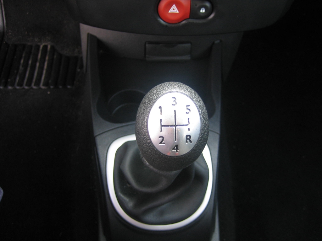 VISTA CAMBIO RENAULT CLIO 1.2 I 100CV GASOLINA 