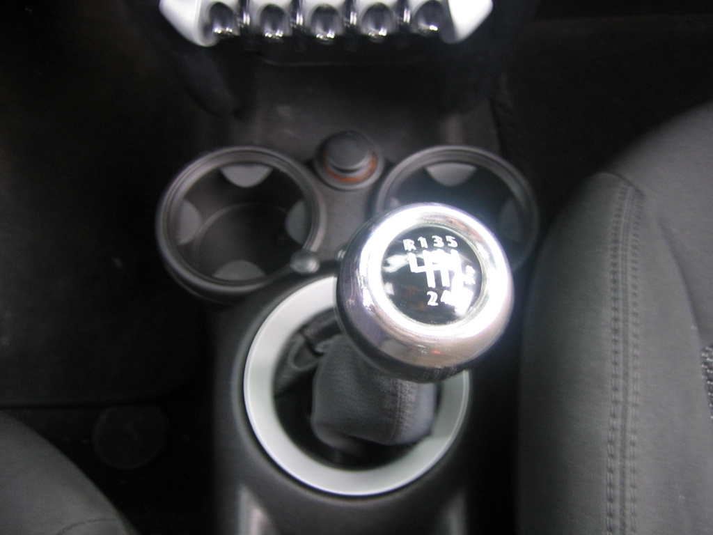 VISTA CAMBIO MINI COOPER D 1.6 108CV