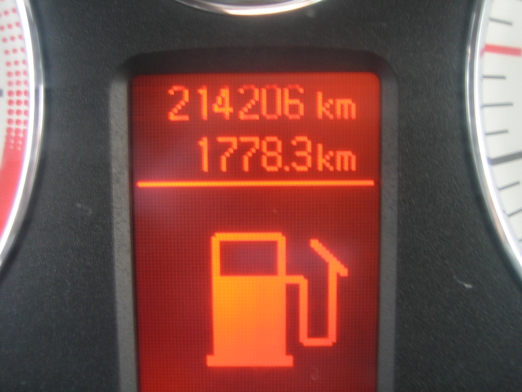 VISTA KM PEUGEOT 407 SW ST SPORT 2.0 HDI 136CV