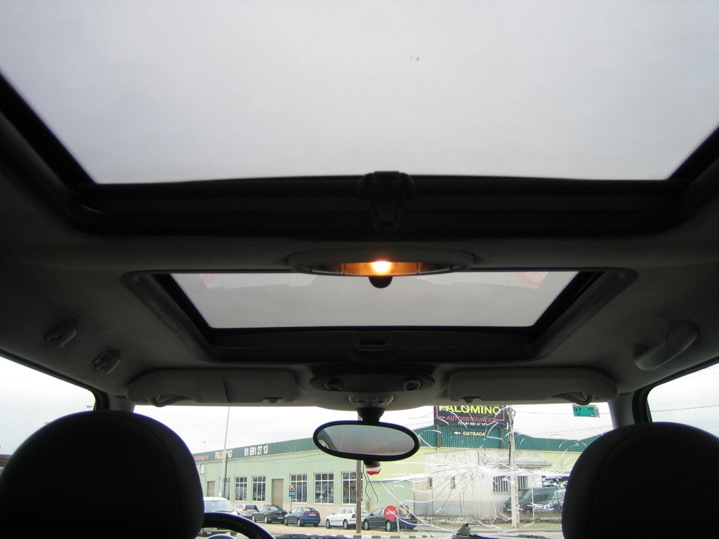 VISTA TECHO PANORAMICO MINI COOPER 1.6 GASOLINA 115CV