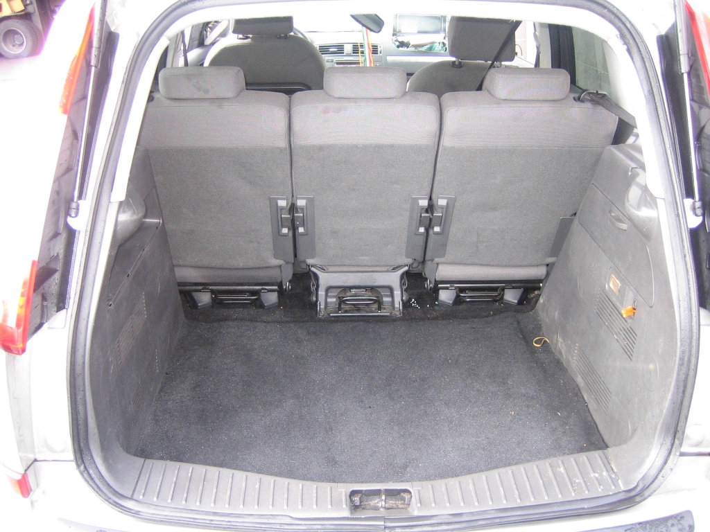 VISTA MALETERO FORD C-MAX 1.6 TDCI 90CV