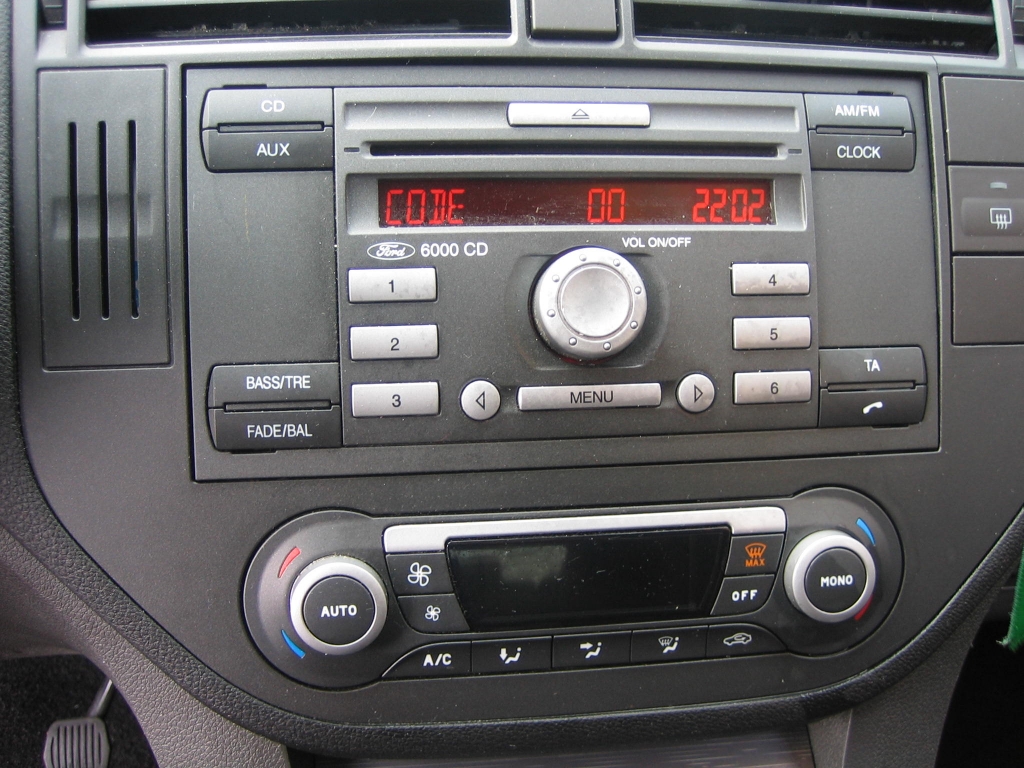 VISTA CD Y CLIMA FORD C-MAX 1.6 TDCI 90CV