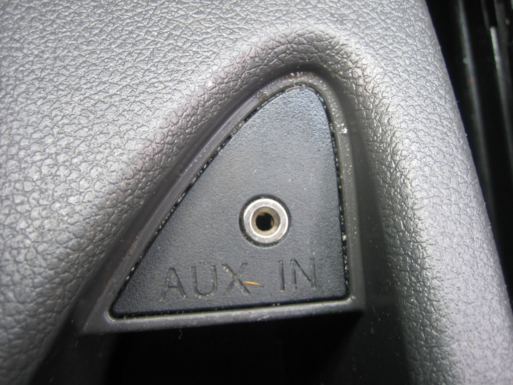 VISTA ENTRADA AUX FORD C-MAX 1.6 TDCI 90CV