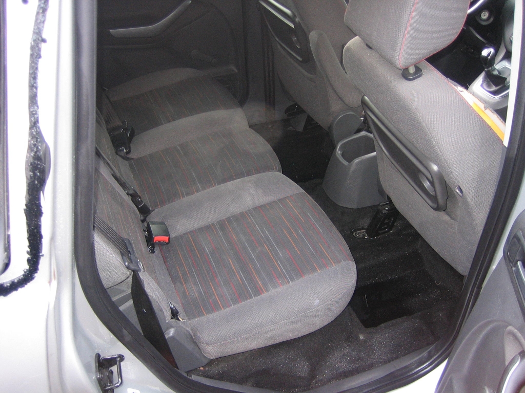 VISTA INTERIOR TRASERO FORD C-MAX 1.6 TDCI 90CV