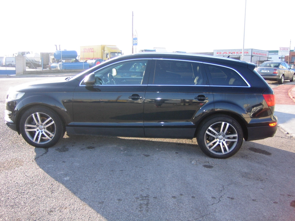 VISTA LATERAL IZQUIERDO AUDI Q7 3.0 TDI 232CV 7 PLAZAS
