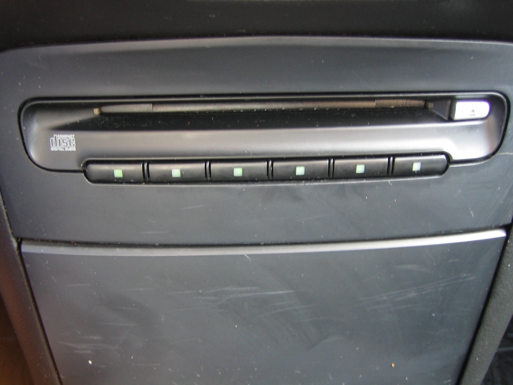 VISTA CARGADOR 6 CD NISSAN PRIMERA 1.9 DCI 120CV