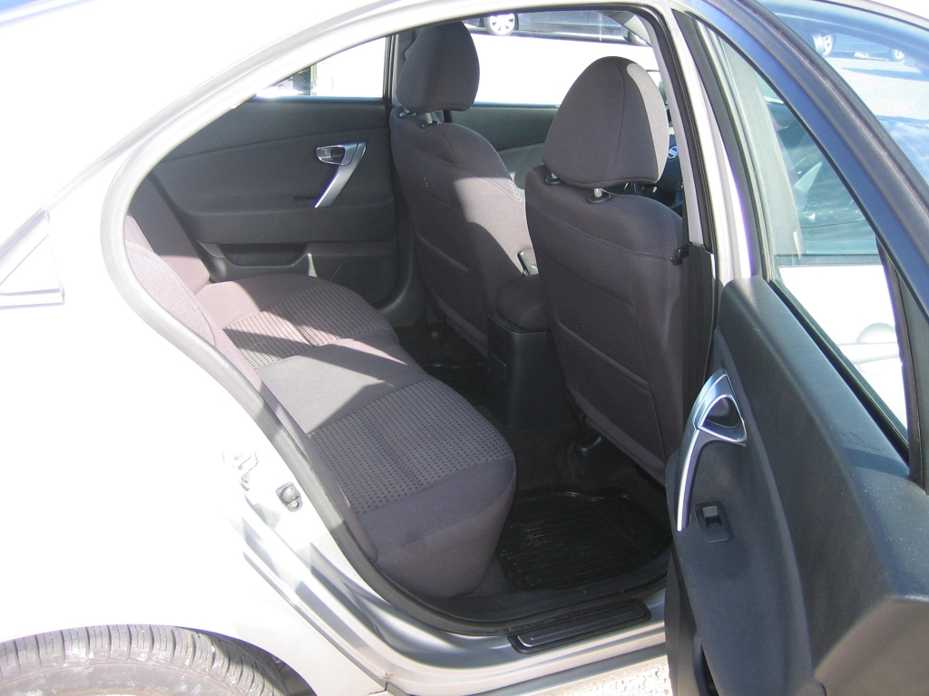 VISTA INTERIOR TRASERO NISSAN PRIMERA 1.9 DCI 120CV