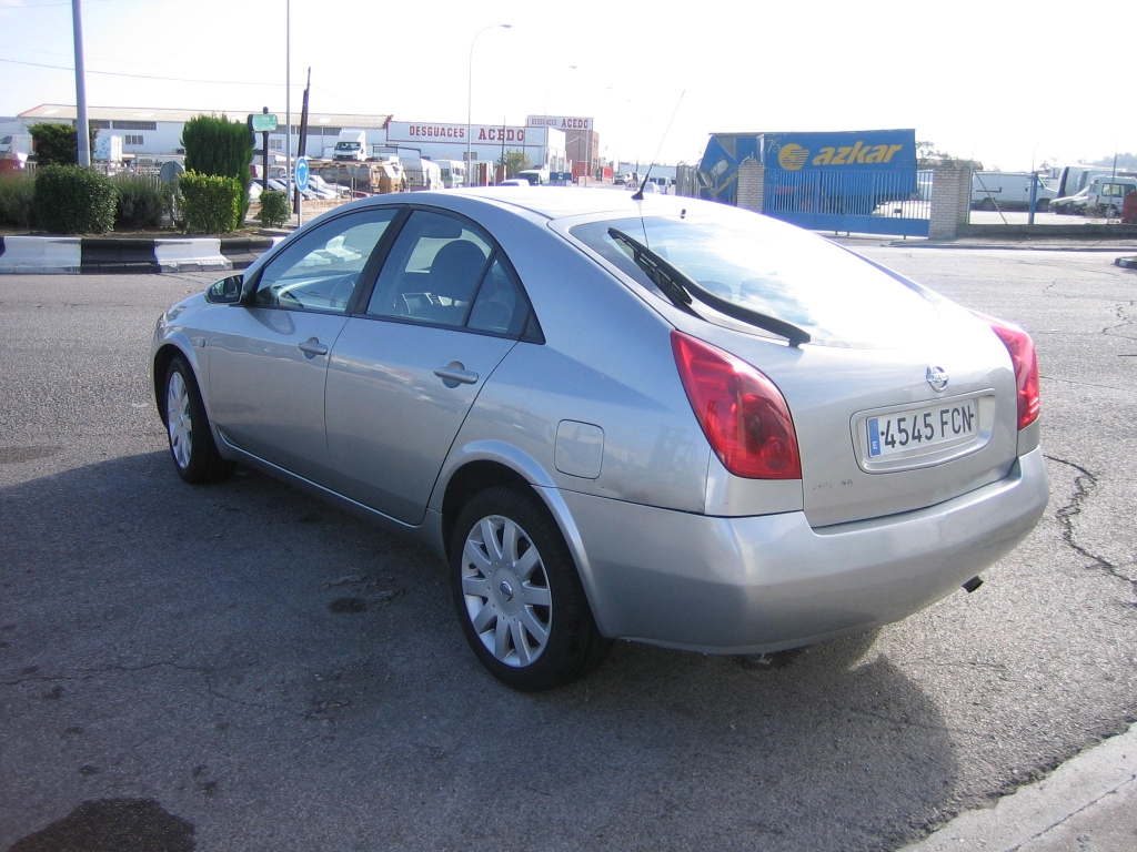 VISTA TRASERA IZQUIERDA NISSAN PRIMERA 1.9 DCI 120CV