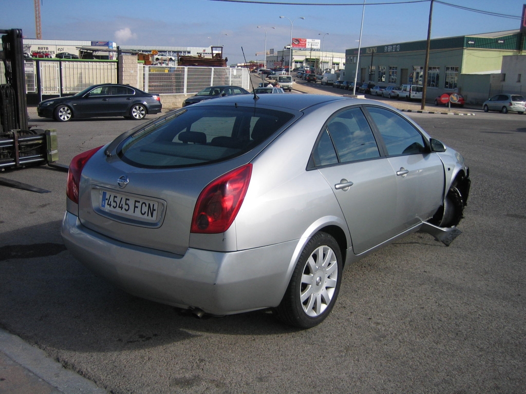 VISTA TRASERA DERECHA NISSAN PRIMERA 1.9 DCI 120CV
