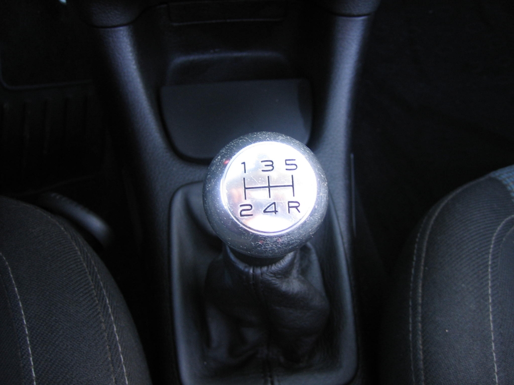 VISTA CAMBIO PEUGEOT 206 CC 2.0 I 138CV