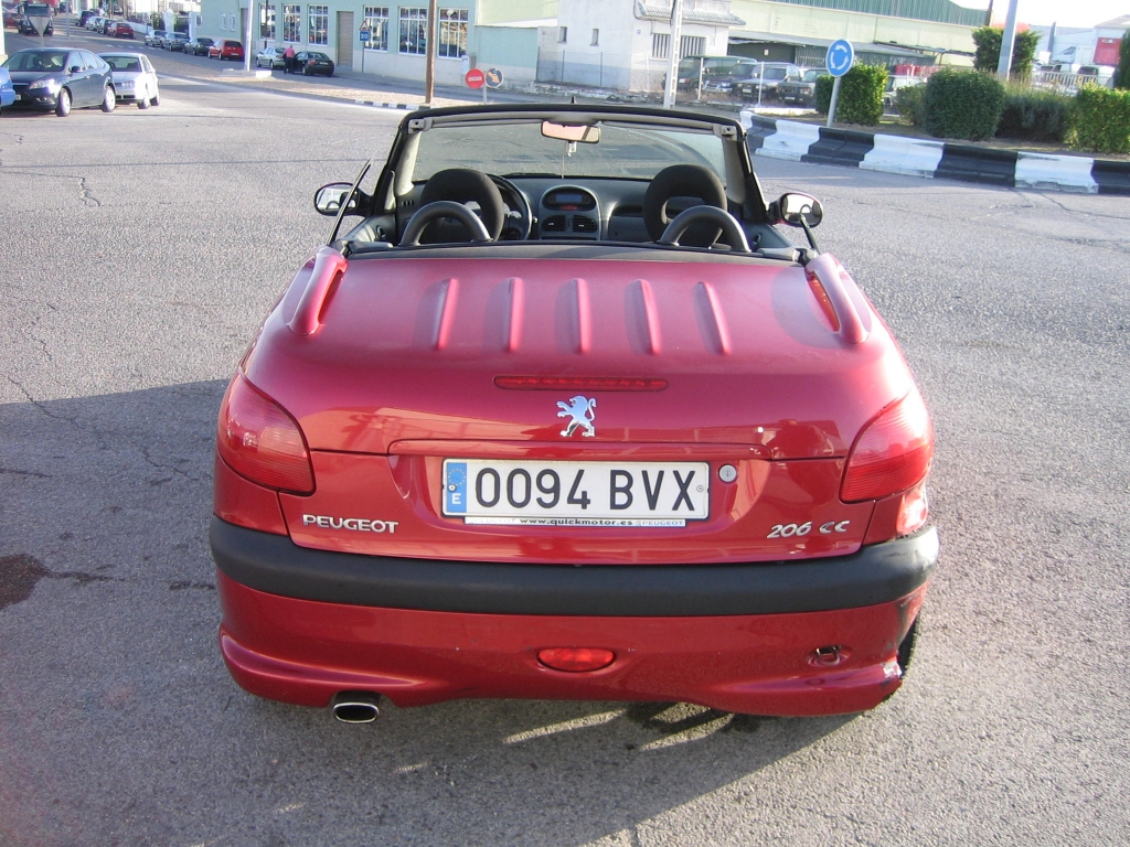 VISTA TRASERA PEUGEOT 206 CC 2.0 I 138CV
