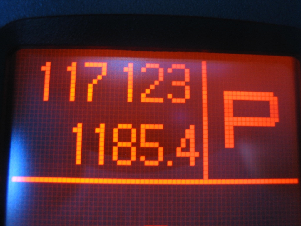 VISTA KM PEUGEOT 407 2.2 163CV AUTOMATICO GASOLINA