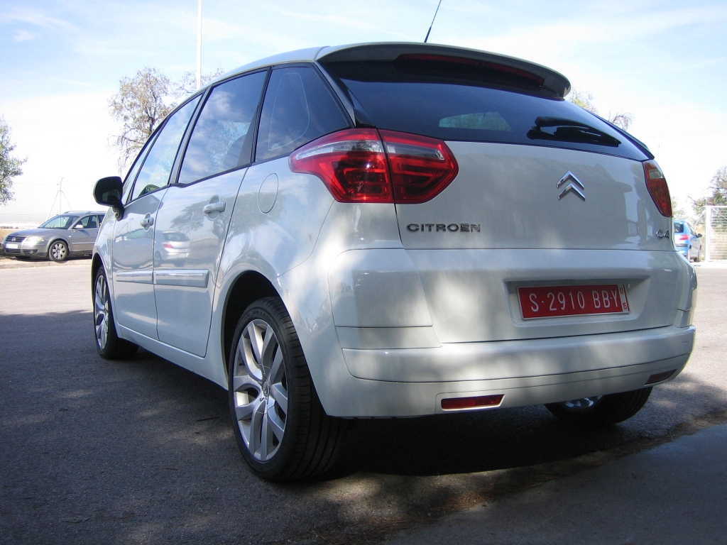VISTA TRASERA IZQUIERDA CITROEN  C-4 PICASSO 2.0HDI 136CV