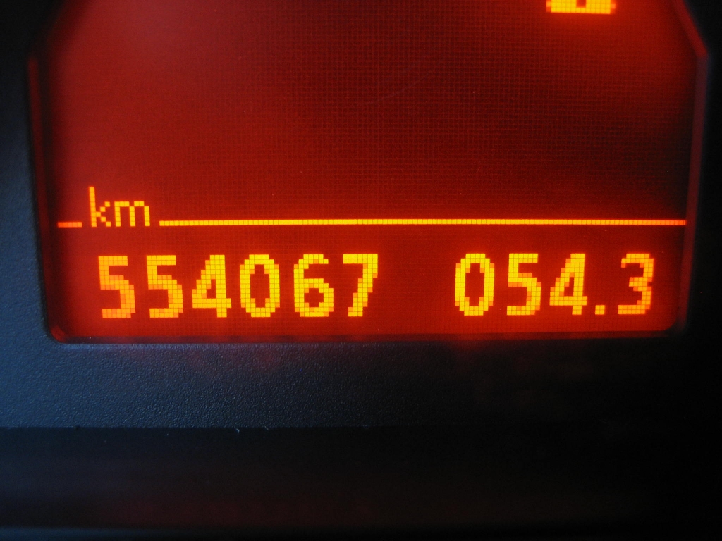 VISTA KM BMW 530 D 3.0 217CV