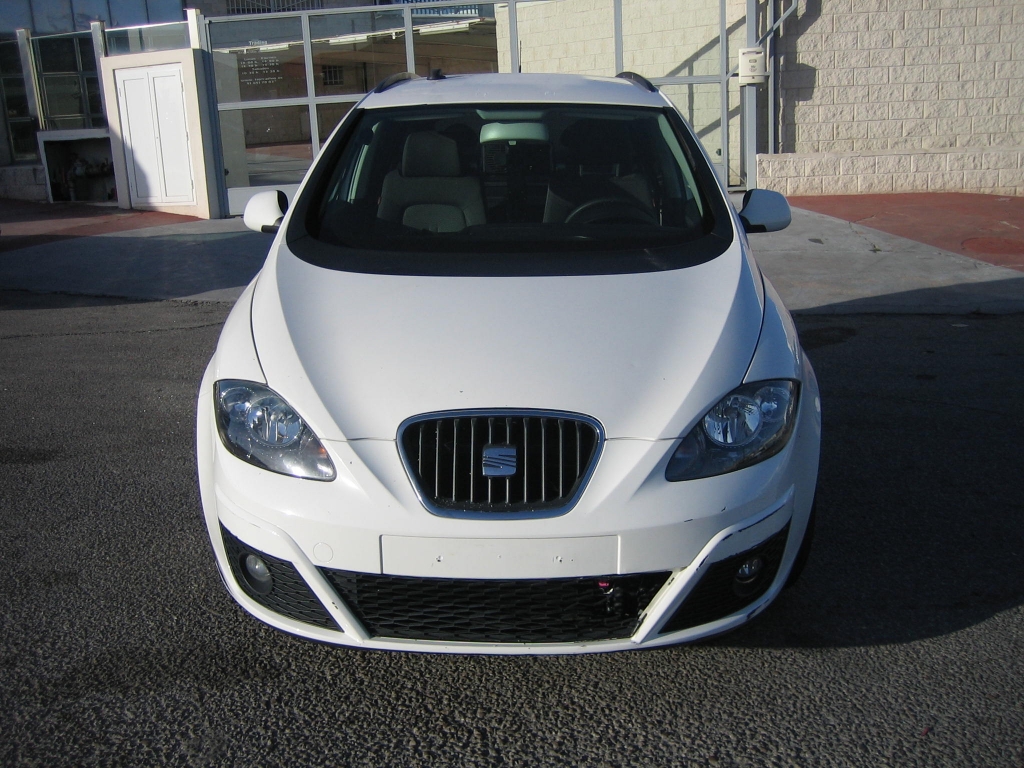 VISTA DELANTERA SEAT ALTEA XL 1.6 TDI 105CV ECOMOTIVE REFERENCE