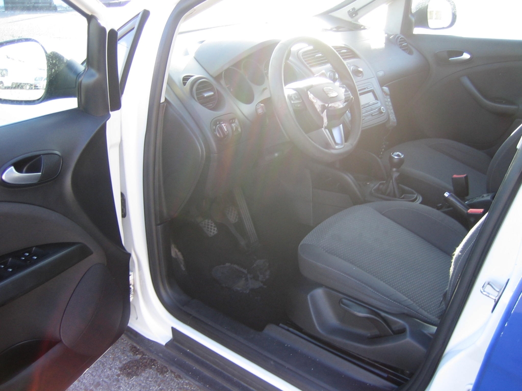 VISTA INTERIOR IZQUIERDO SEAT ALTEA XL 1.6 TDI 105CV ECOMOTIVE REFERENCE