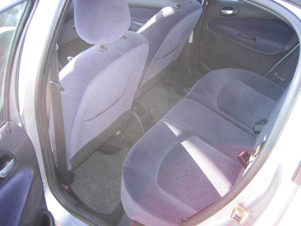 PEUGEOT 206 1.4 HDI 68CV