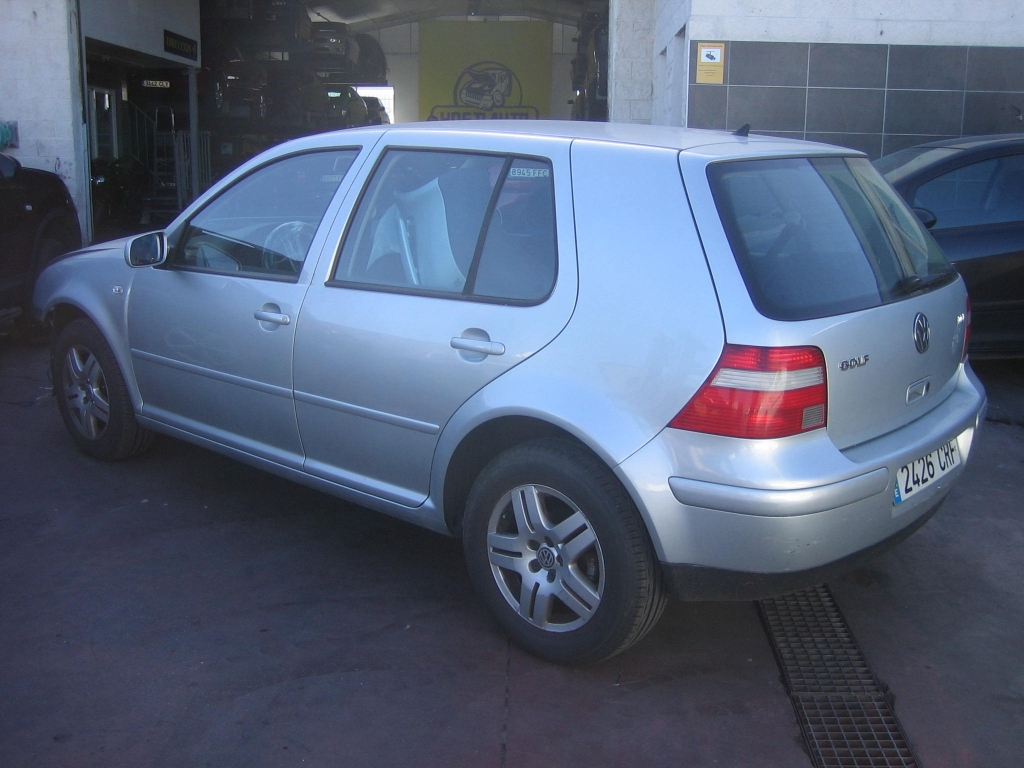 VOLSWAGEN GOLF IV 1.9 TDI 130CV