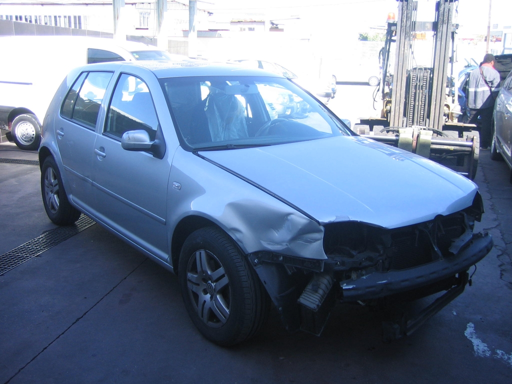 VOLSWAGEN GOLF IV 1.9 TDI 130CV