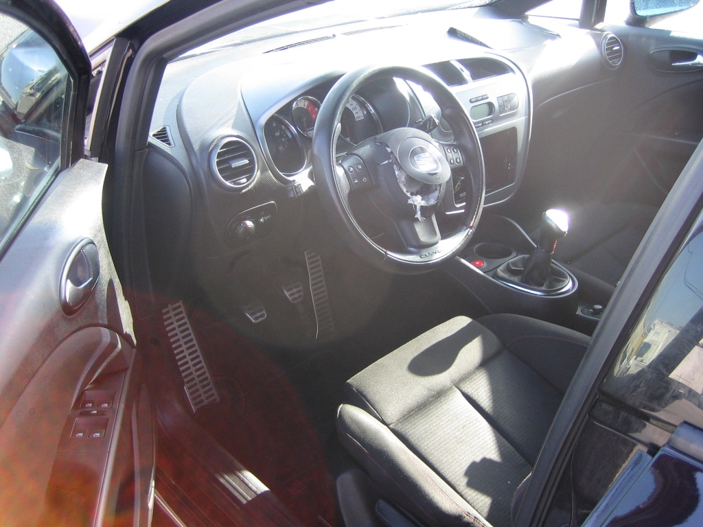 VISTA INTERIOR IZQUIERDO SEAT LEON CUPRA 2.0 I 240CV