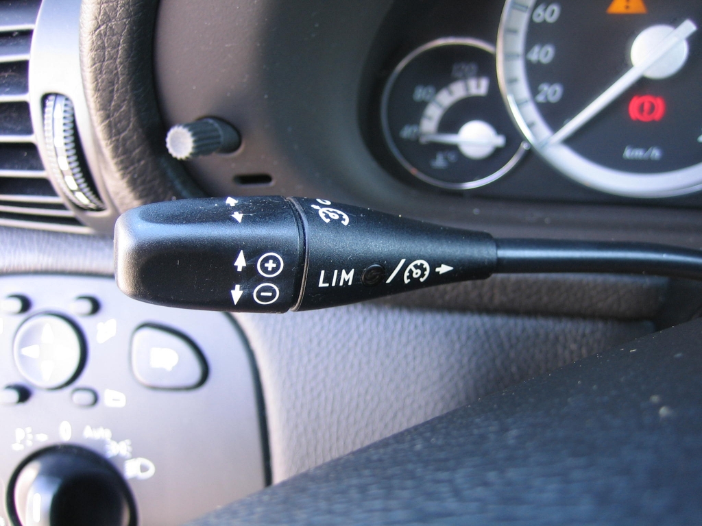 VISTA TEMPOMAT MERCEDES BENZ C-180 KOMPRESOR 1.8 I 143CV