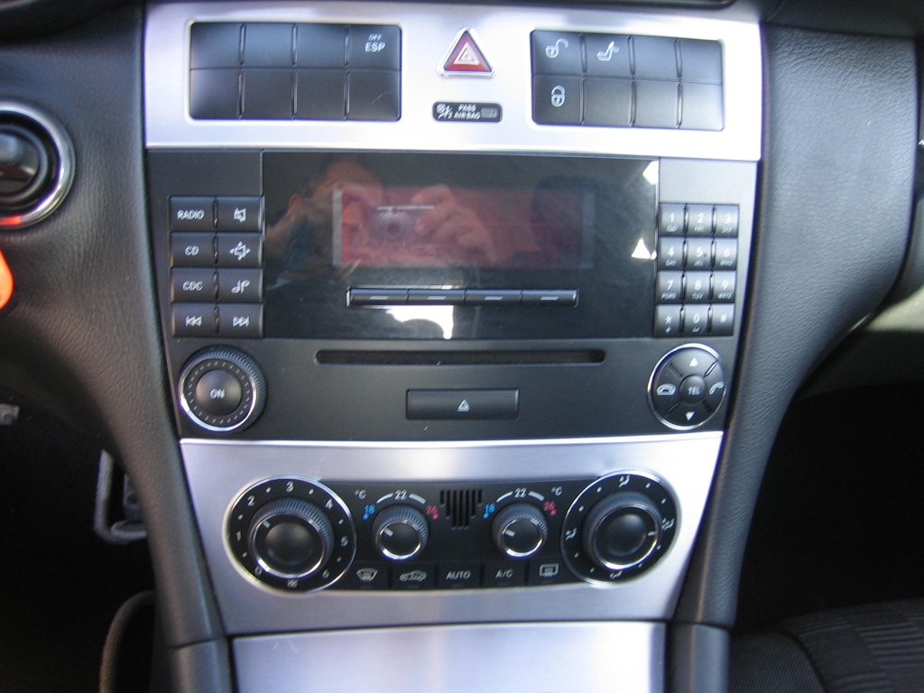 VISTA CD Y CLIMA MERCEDES BENZ C-180 KOMPRESOR 1.8 I 143CV