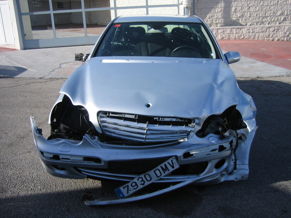 VISTA DELANTERA MERCEDES BENZ C-180 KOMPRESOR 1.8 I 143CV 