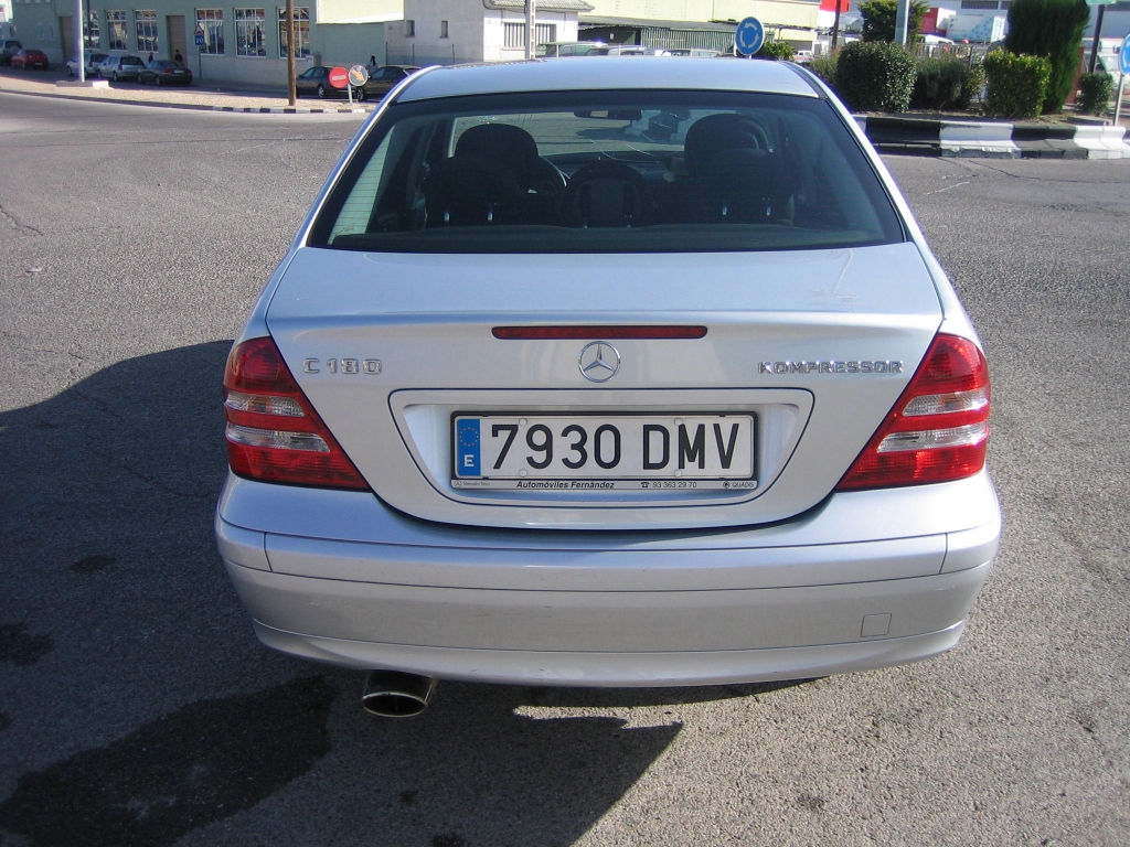 VISTA TRASERA MERCEDES BENZ C-180 KOMPRESOR 1.8 I 143CV