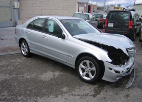 VISTA DELANTERA DERECHA MERCEDES BENZ C-180 KOMPRESOR 1.8 I 143CV VISTA DELANTERA DERECHA MERCEDES BENZ C-180 KOMPRESOR 1.8 I 143CV