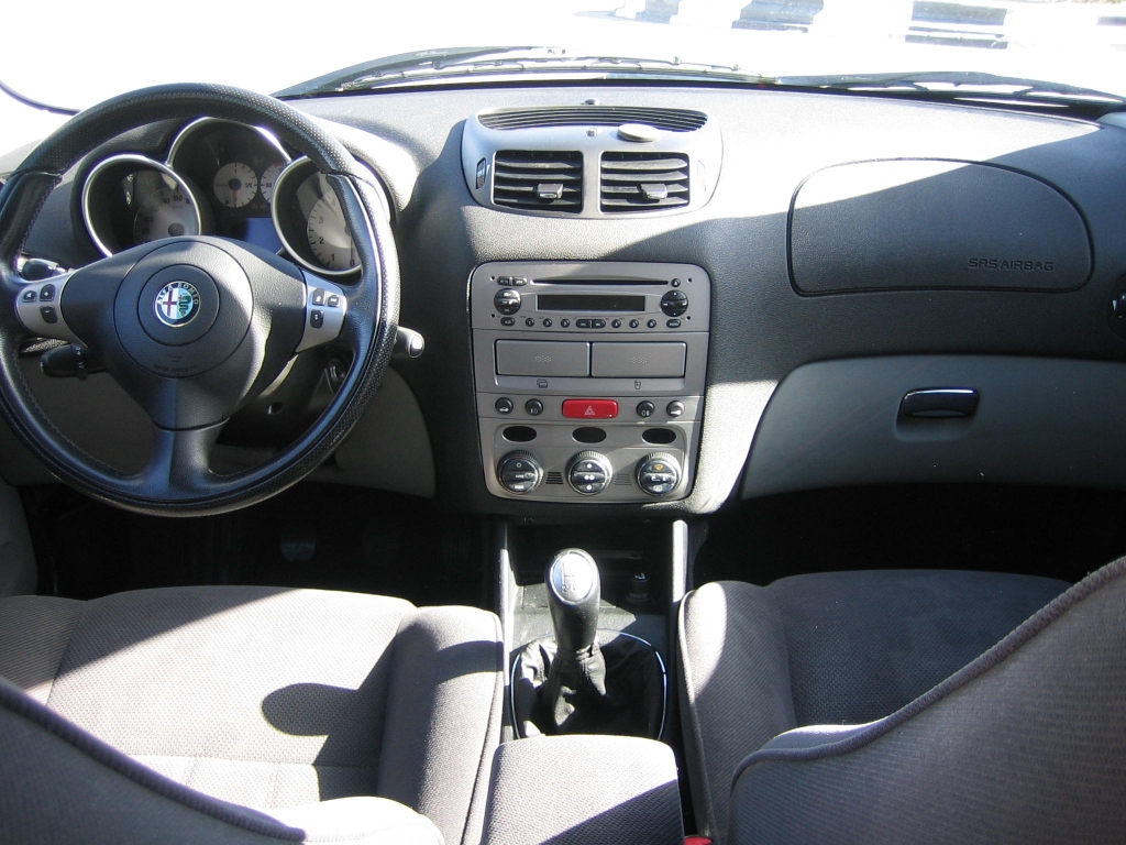 ALFA ROMEO 147 1.6 I 120CV