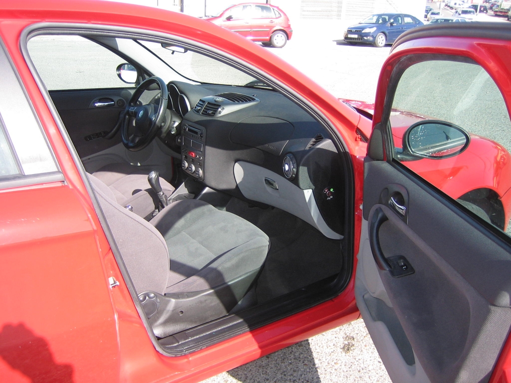 ALFA ROMEO 147 1.6 I 120CV