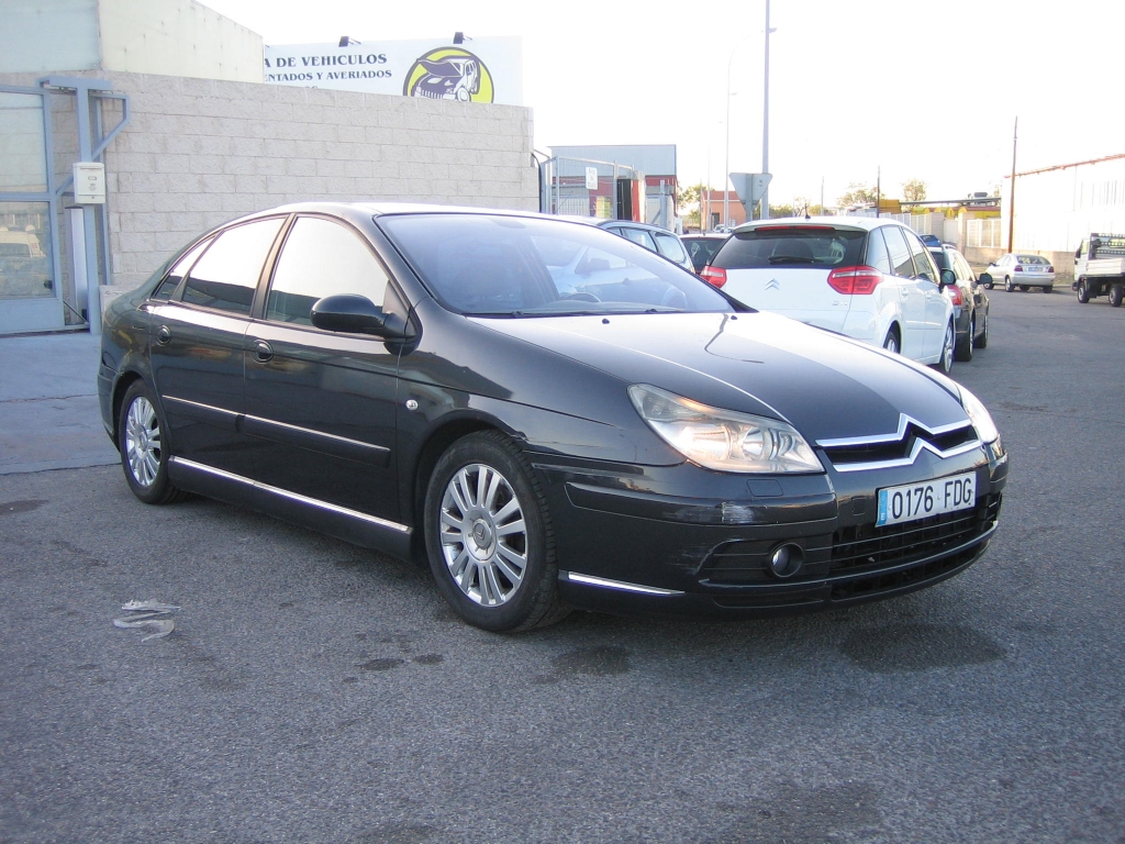VISTA DELANTERA DERECHA CITROEN C-5 2.0 HDI 136CV