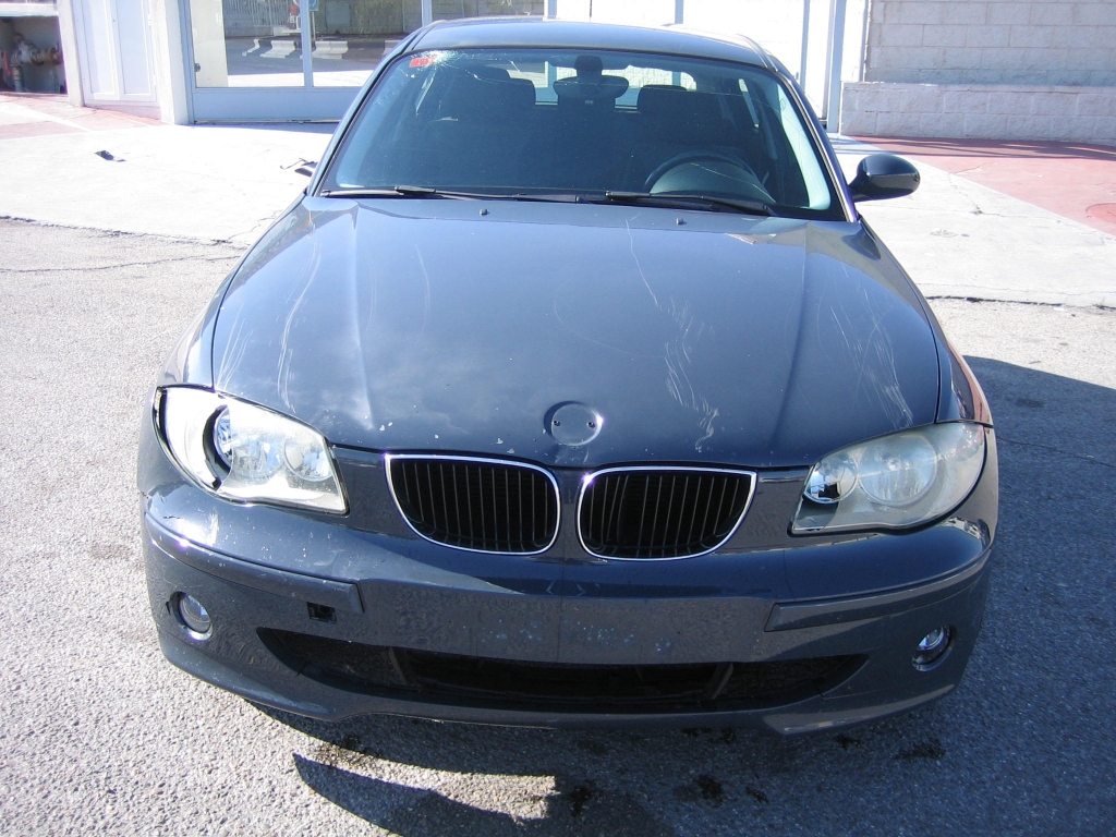 VISTA DELANTERA BMW 118 D 2.0 122CV