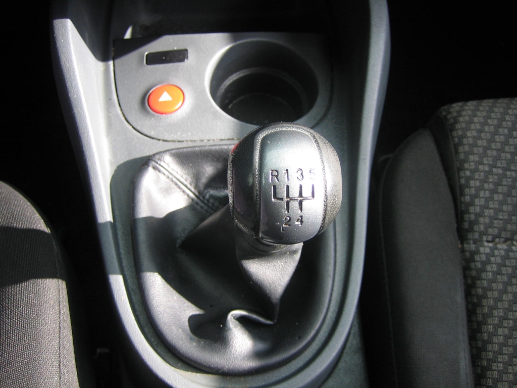 VISTA CAMBIO SEAT LEON 1.9 TDI 105CV ECOMOTIVE