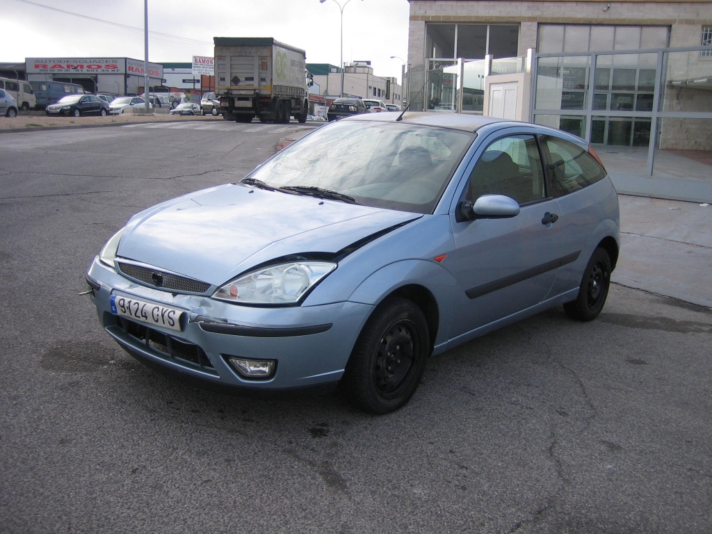VISTA DELANTERA IZQUIERDA FORD FOCUS 1.8 TDCI 100CV