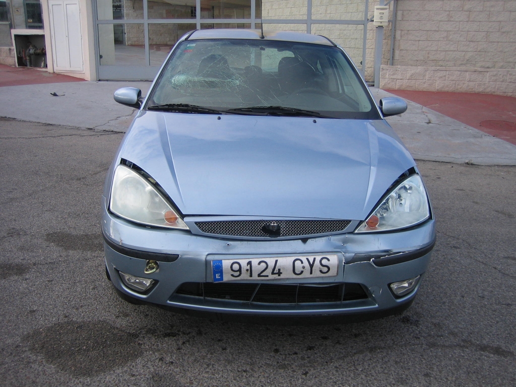 VISTA DELANTERA FORD FOCUS 1.8 TDCI 100CV